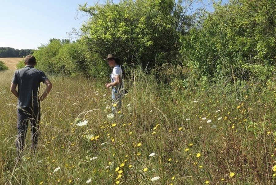 Landwirt Christian Pabst mit Lioba Degenfelder von A.ckerwert