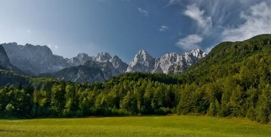 Alpen im Nationalpark Triglav in Slowenien ©Yann Kohler, ALPARC Berge